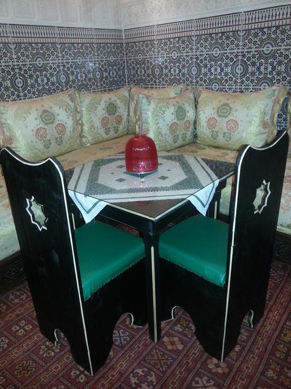 Ryad Dar El Meknassia Meknès Buitenkant foto