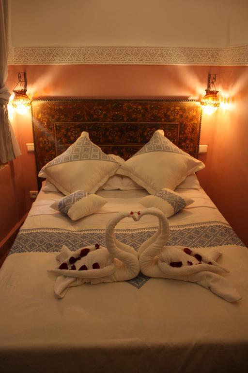 Ryad Dar El Meknassia Meknès Kamer foto